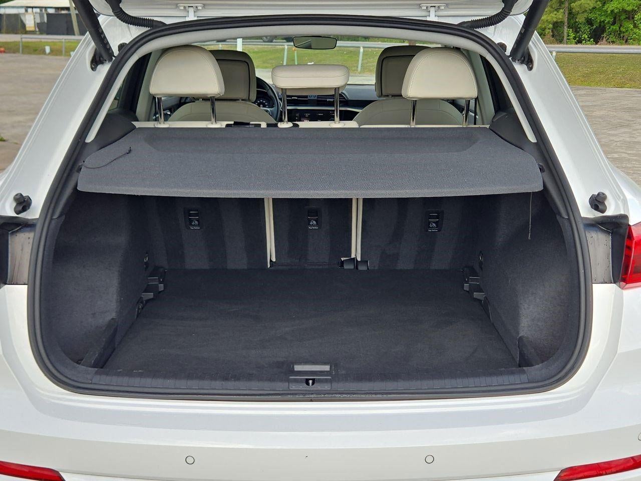 2023 Audi Q3 Premium