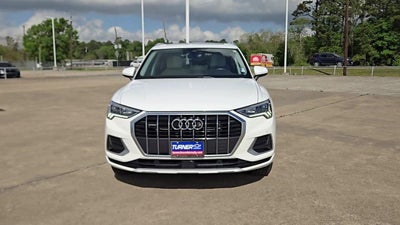 2023 Audi Q3 Premium